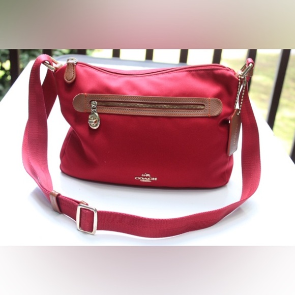 Coach Sawyer cross body bag - Picture 9 of 16